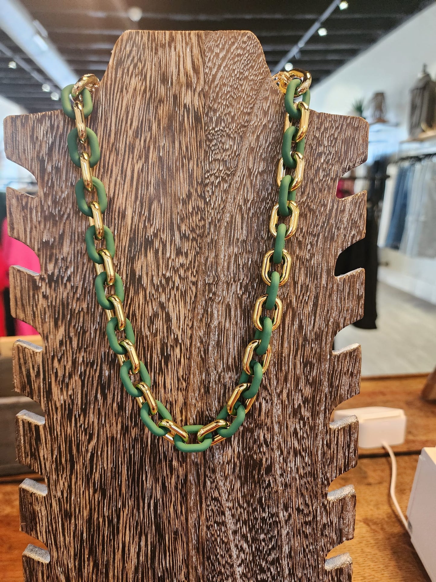 Melvin Link Necklace